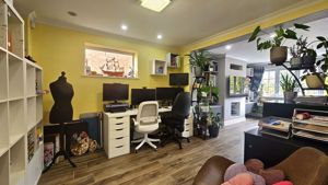 Photo 12- click for photo gallery